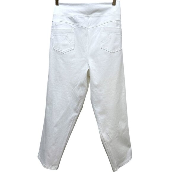 Women with Control White Jeans Plus Size 2X Petite Ankle Crop Pull on Stretch - Picture 2 of 10